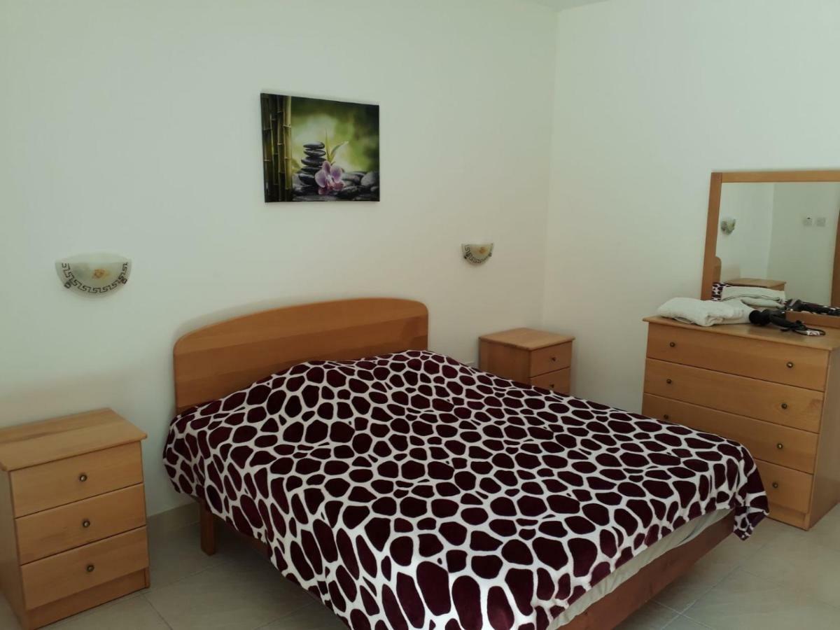 Criholiday Apartment Ghadira Bay Mellieha Bagian luar foto